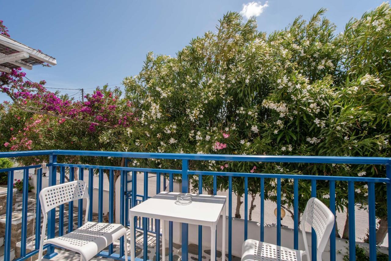 Livadia Seaside Studios 10 Parikia  Bagian luar foto